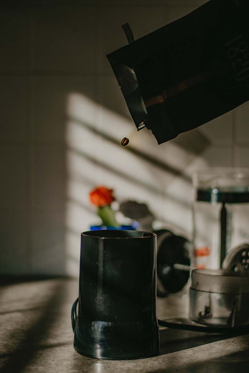 united states black cup on table shelf